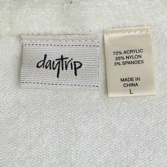 Daytrip Chevron Colorblock Button Cardigan Size L - Picture 6 of 7